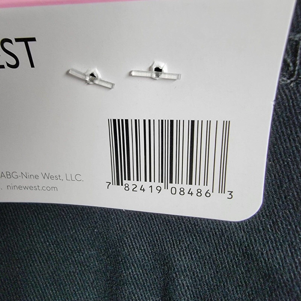 Nine West Heidi Pull-On Crop Jeans Pants Black Women's Size 6 - Picture 8 of 8